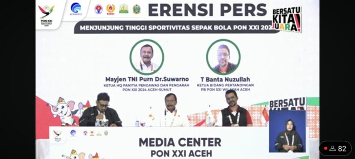 Cabo Konferensi pers terkait pertandingan cabor sepak bola Aceh vs Sulteng.