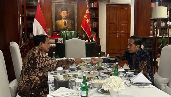 JOKOWI Jokowi unggah foto makan malam bareng Prabowo di Kertanegara (dok. instagram)
