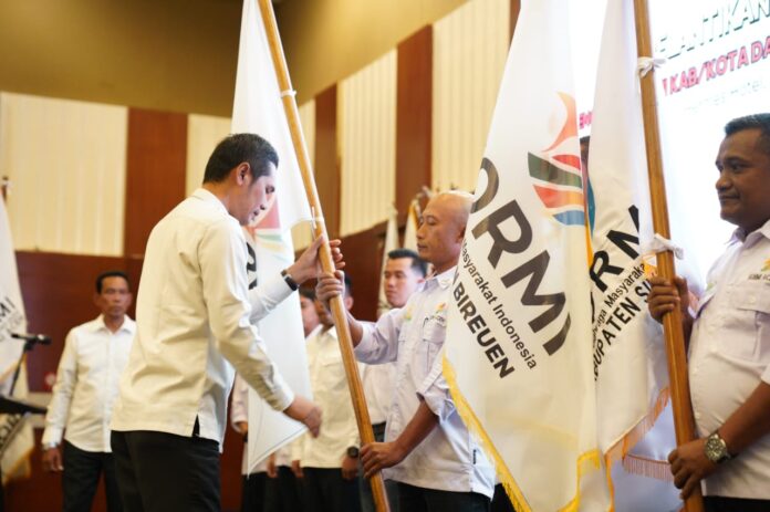 KORMI Ketua KORMI Aceh, M Nasir, melantik ketua dan anggota KORMI dari 18 kabupaten/kota