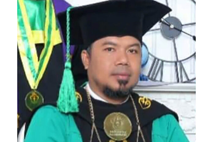 Prof Dr Muhammad Nazaruddin seorang ahli sosiologi politik dan kebijakan dari Universitas Malikussaleh Lhokseumawe