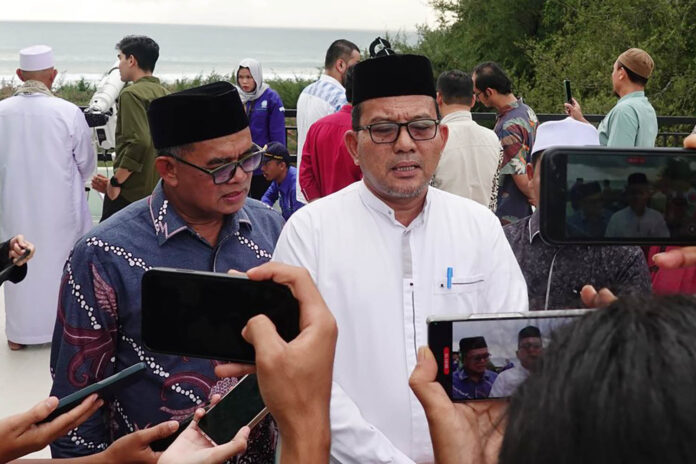 Azhari Kepala Kanwil Kemenag Aceh, Azhari