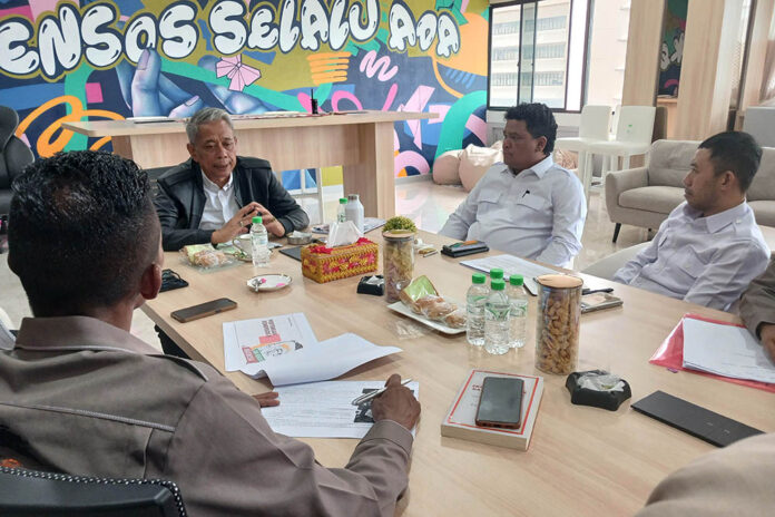 20251013_133502 Wakil Menteri Sosial RI Agus Jabo Priyono (kiri) dan Ketua Umum DPN Tani Merdeka Indonesia Don Muzakir