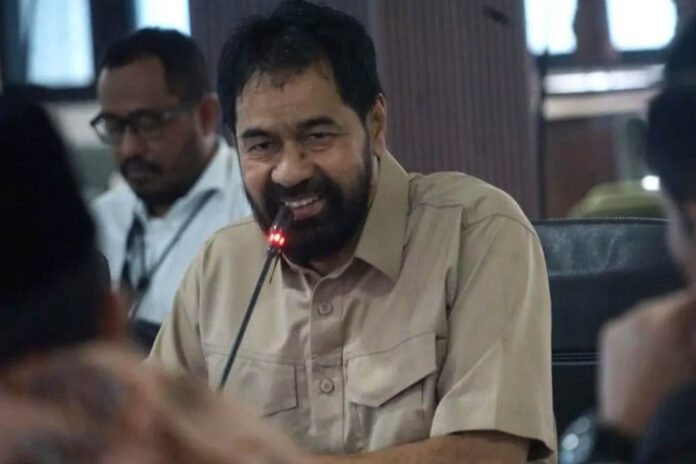 Mualem Gubernur Aceh, Muzakir Manaf atau Mualem